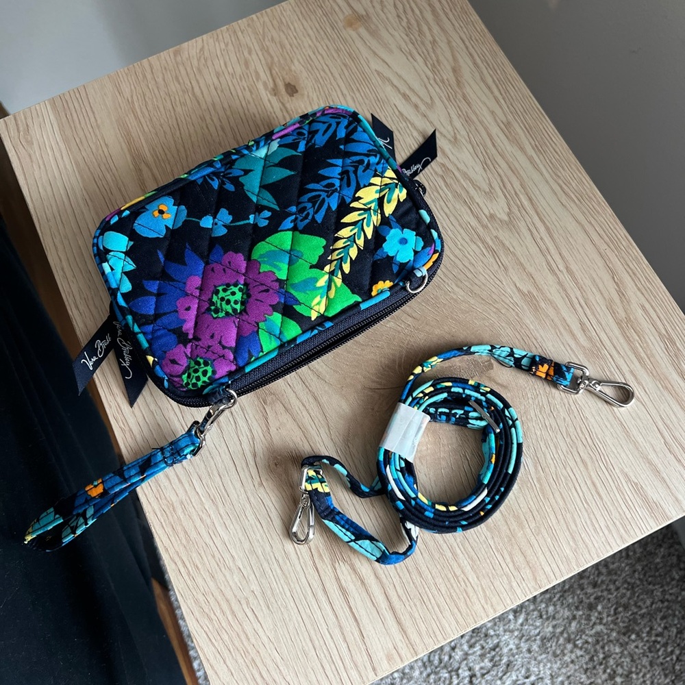 Vera Bradley Frannie Midnight Blues Crescent Crossbody Purse - New with tags